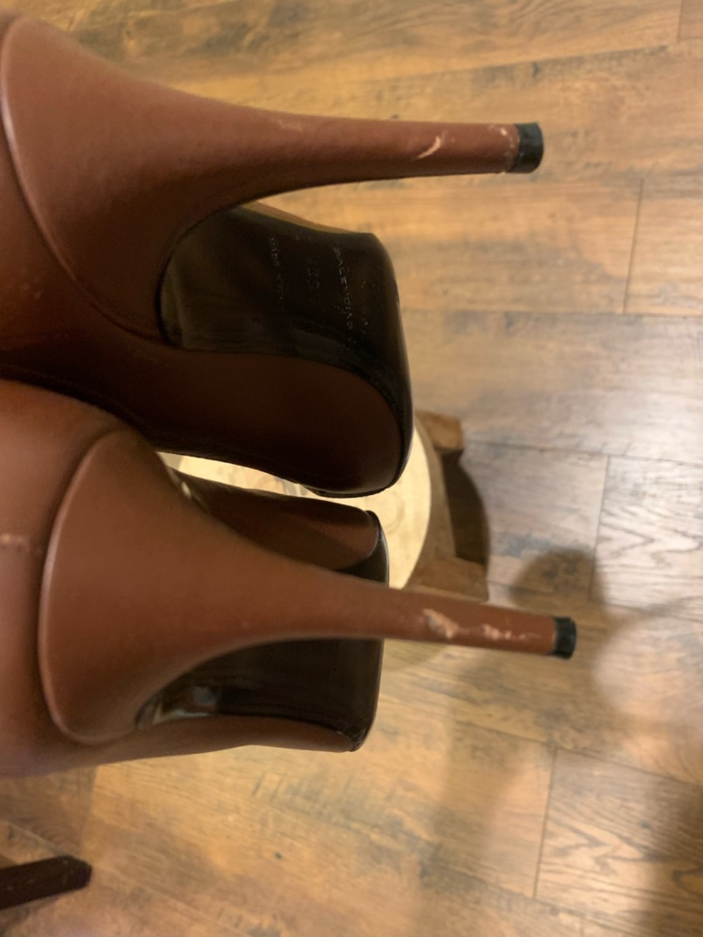Balenciaga Brown Pointed-Toe Leather Heels with Gold Buckle - Picture 4 of 8